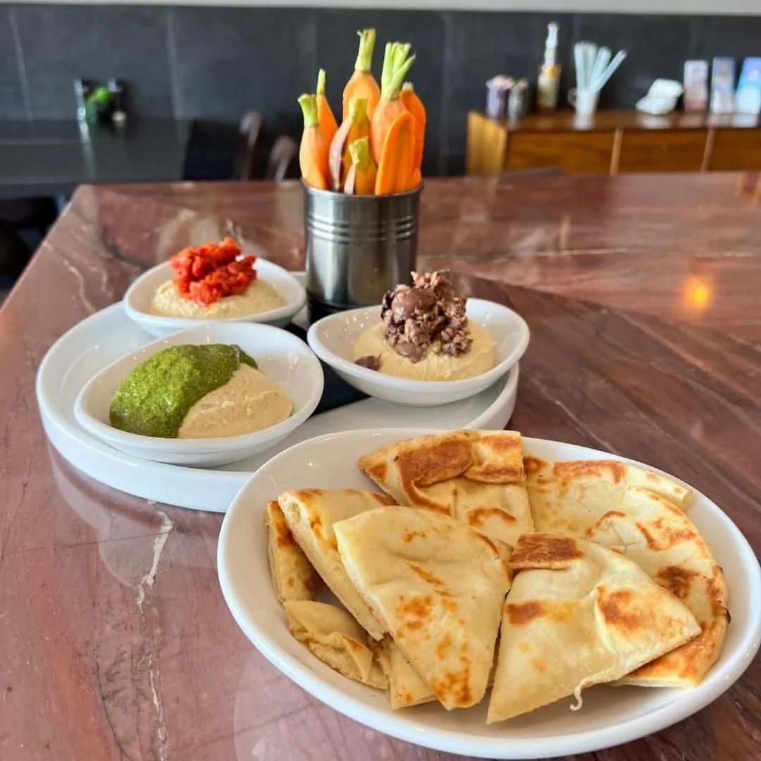 Hummus on AMI - Hummus Trio 5350